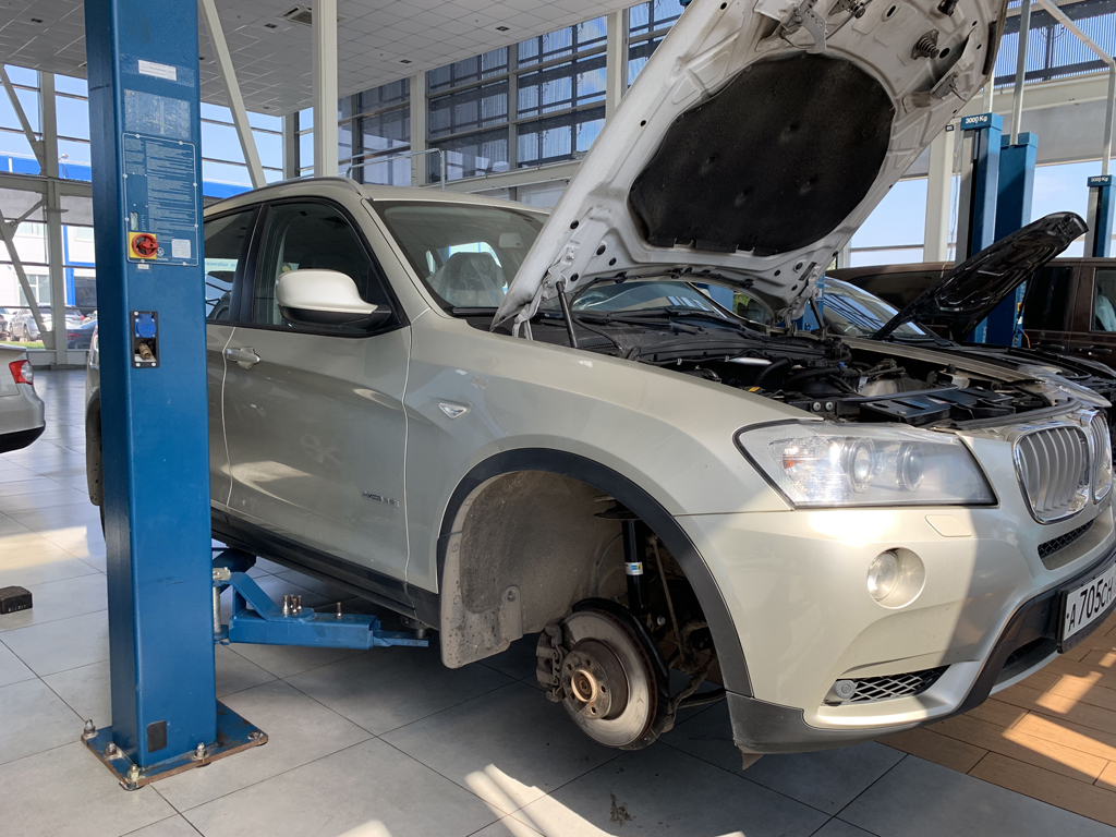 Замена амортизаторов BMW X3