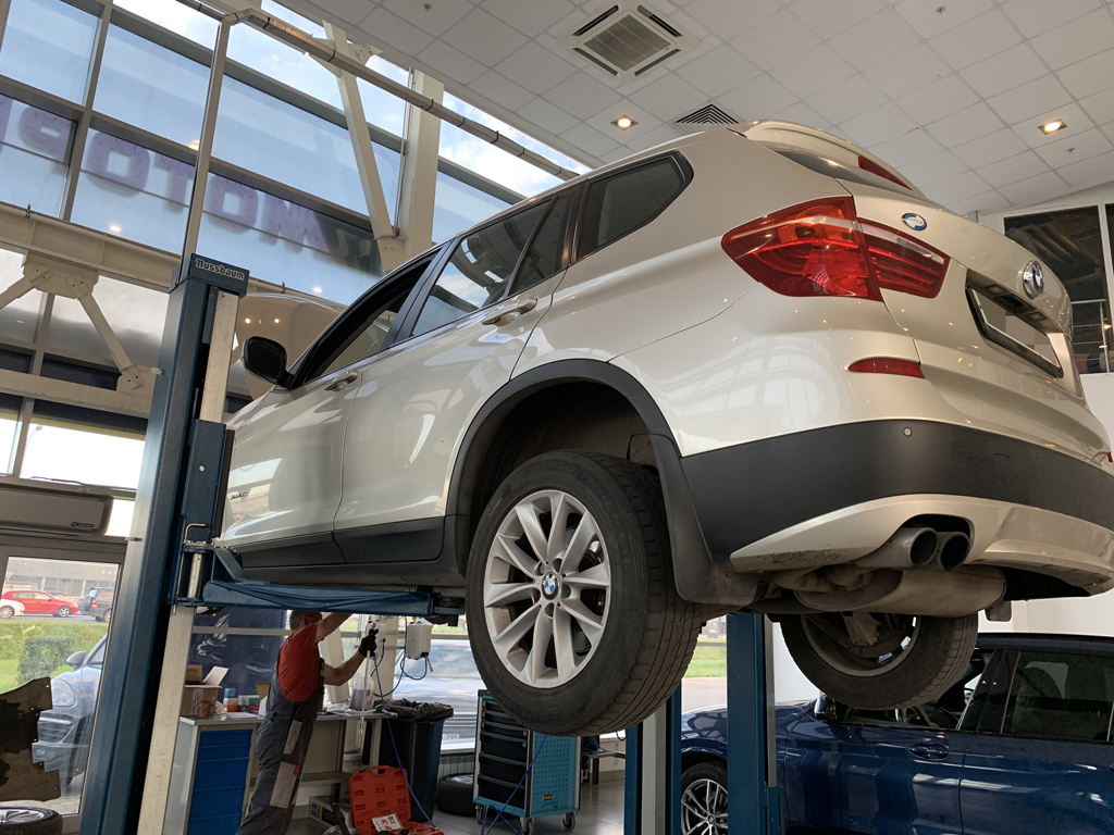 Замена рычагов BMW X3